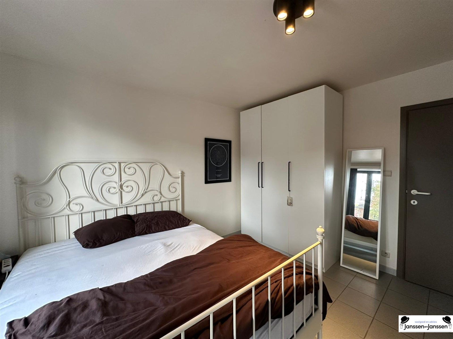 Gezellig appartement met 2 slaapkamers foto 9