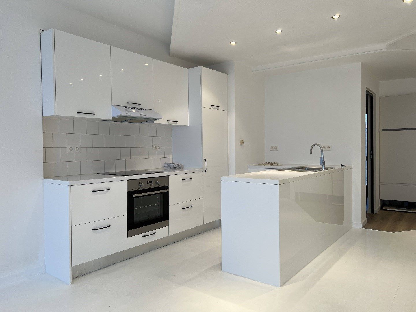 WOONAPPARTEMENT MET OPEN ZICHT NAAR DE HAVEN foto 6