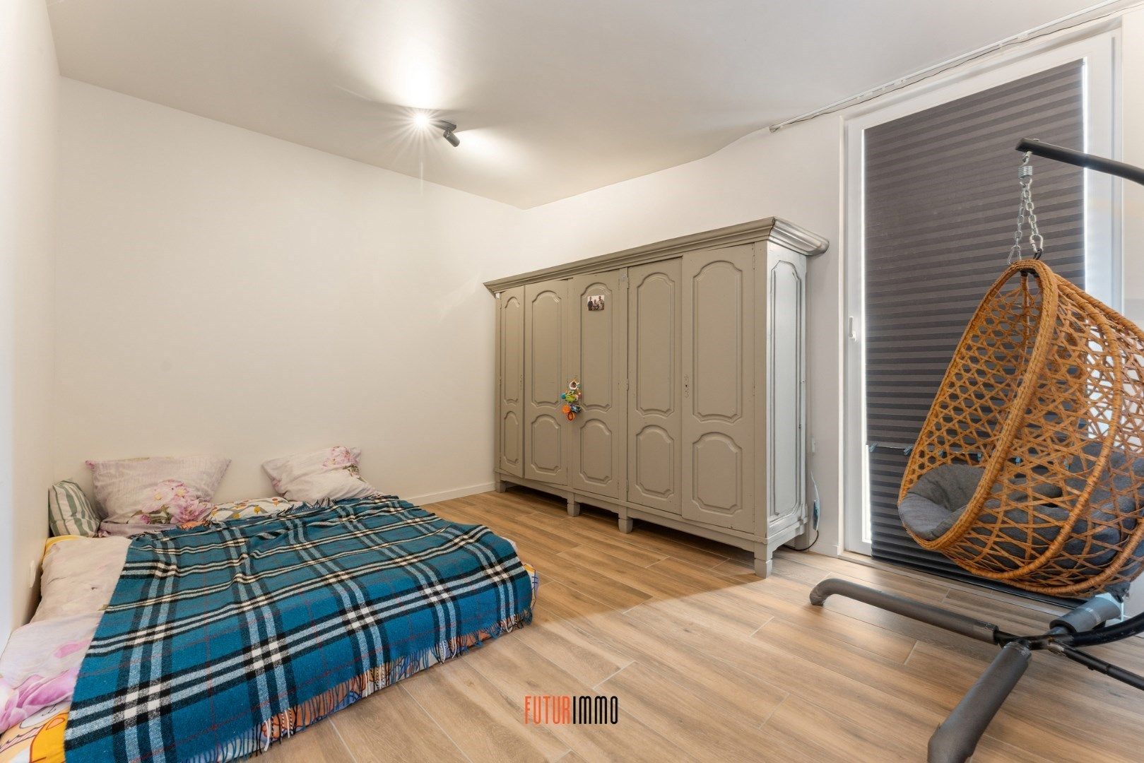 Modern 2-slpk appartement in hartje Rumbeke foto 8