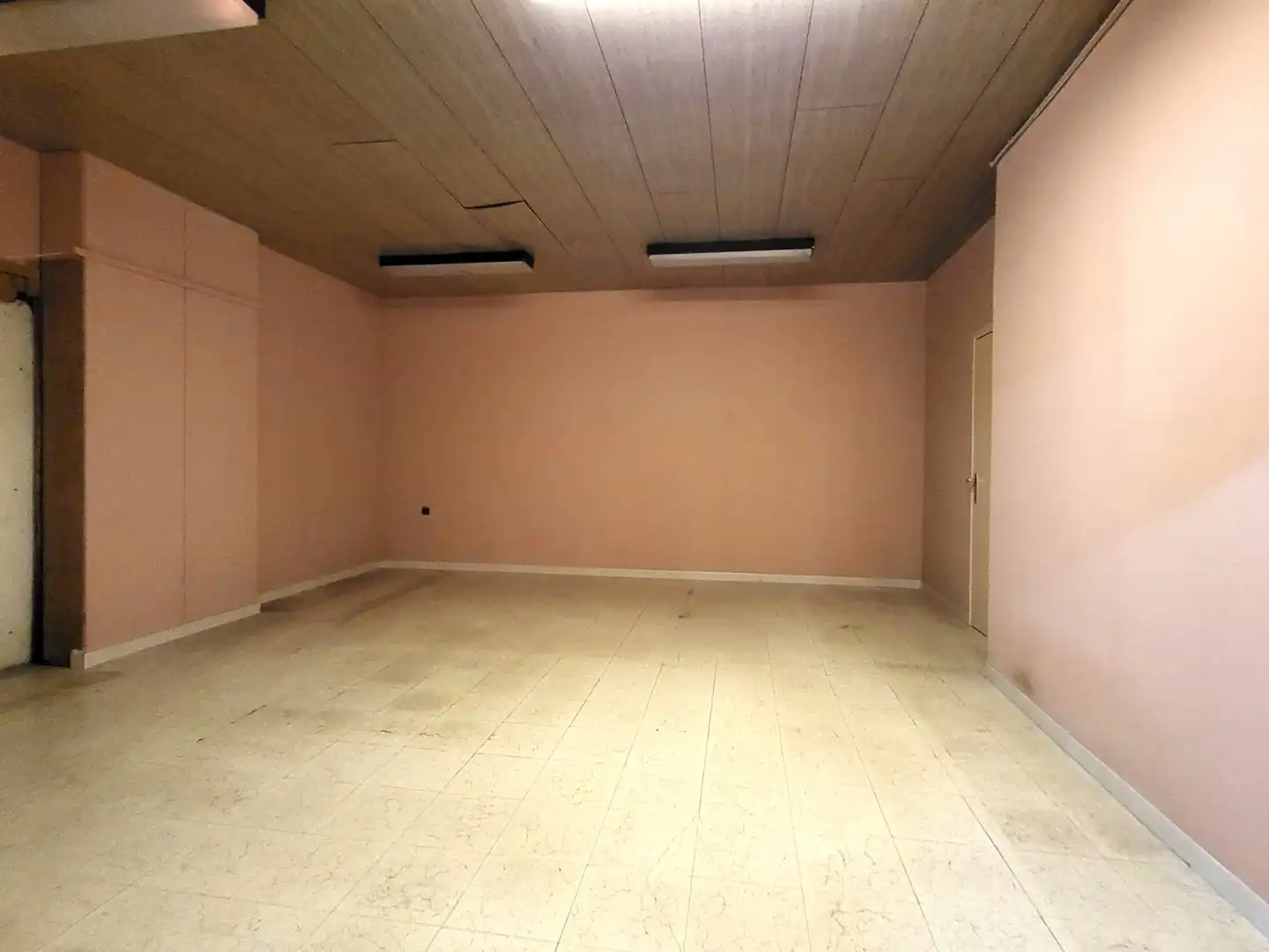 Karaktervolle eigendom met uitzonderlijk potentieel, paardenstal en 2 ruime garages op 2.550 m², met 248 m² bewoonbare oppervlakte. foto 33