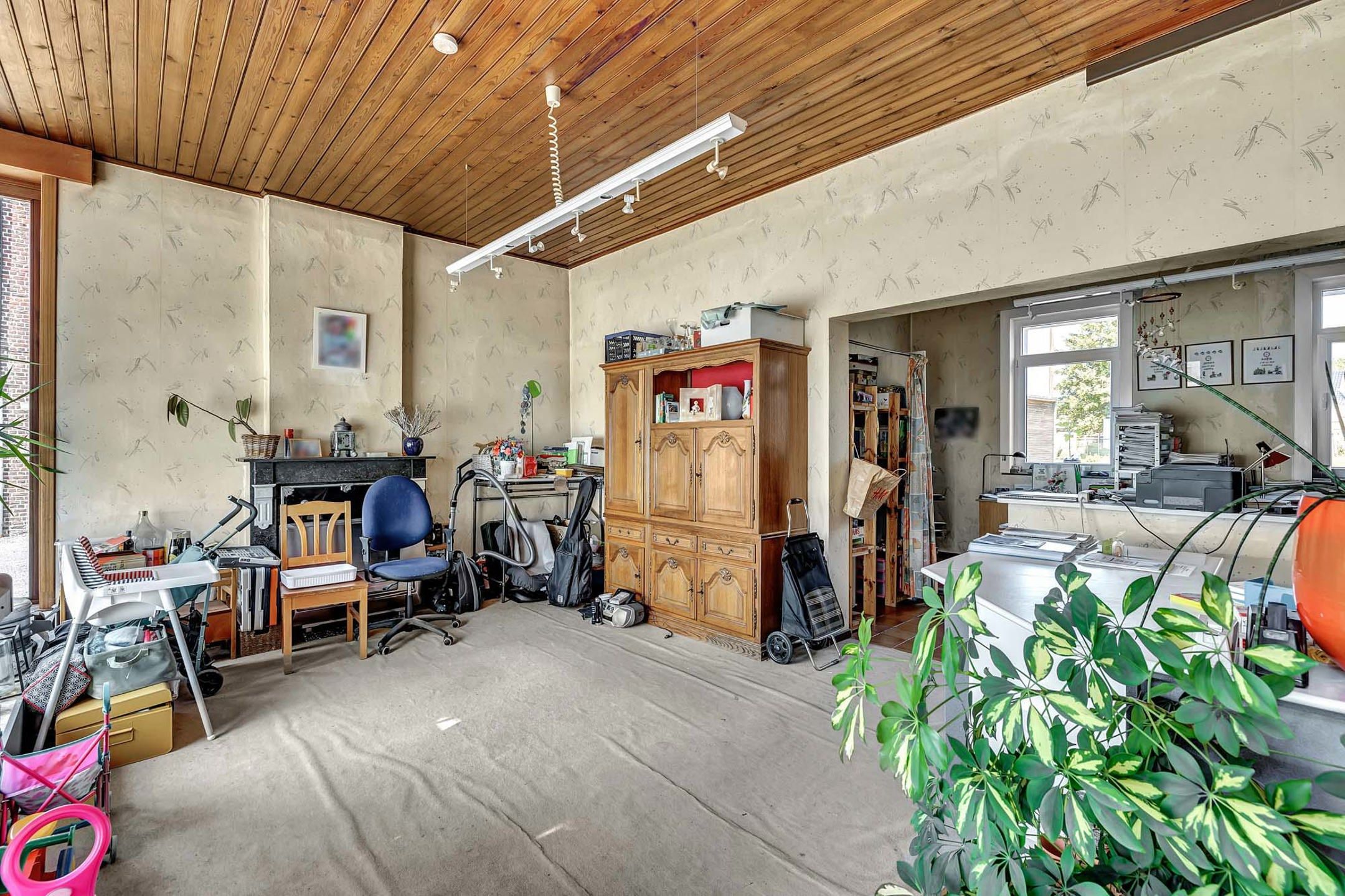 Handelshuis op strategische locatie te Roosdaal  foto 16