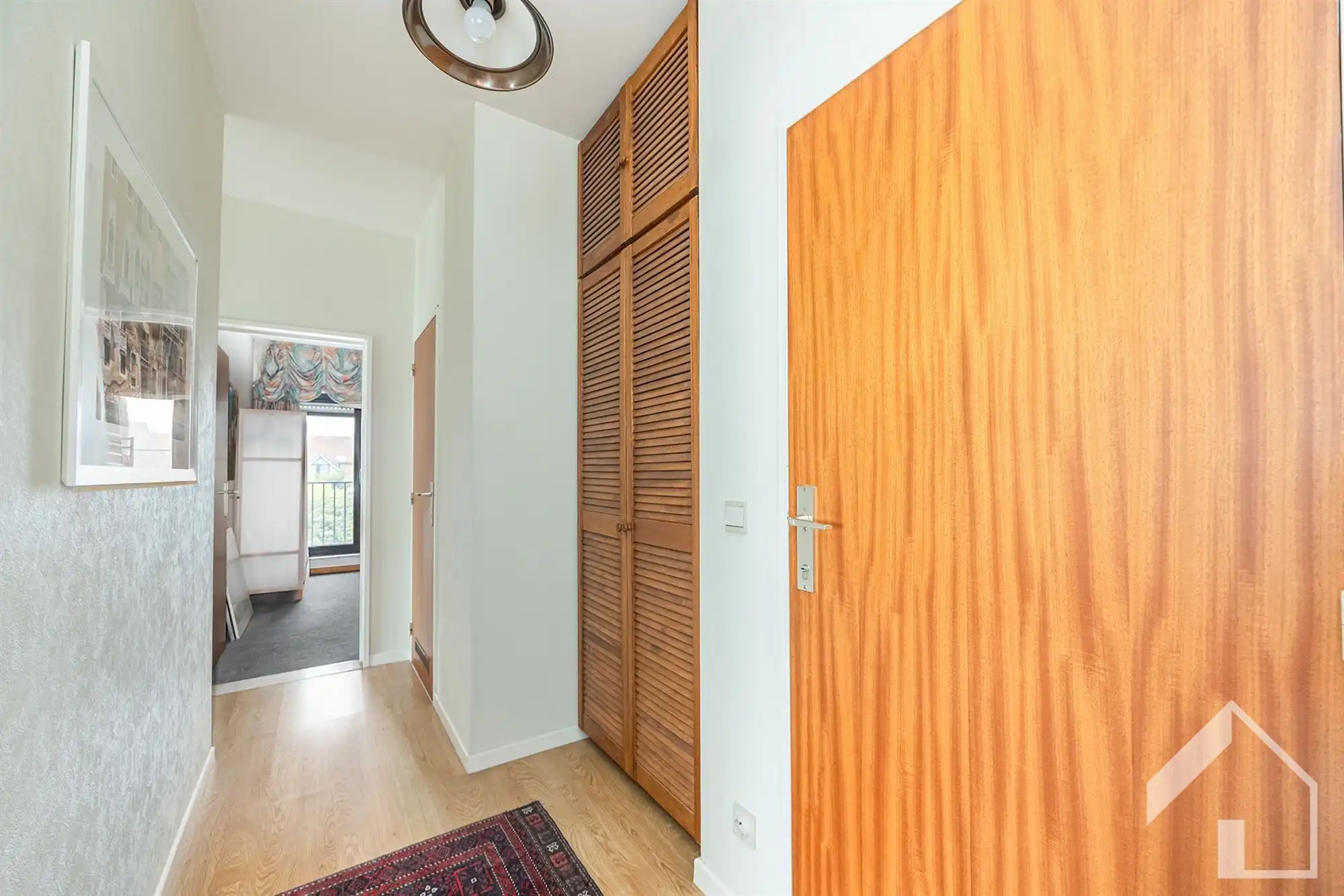 Goed gelegen appartement met garagebox foto 10