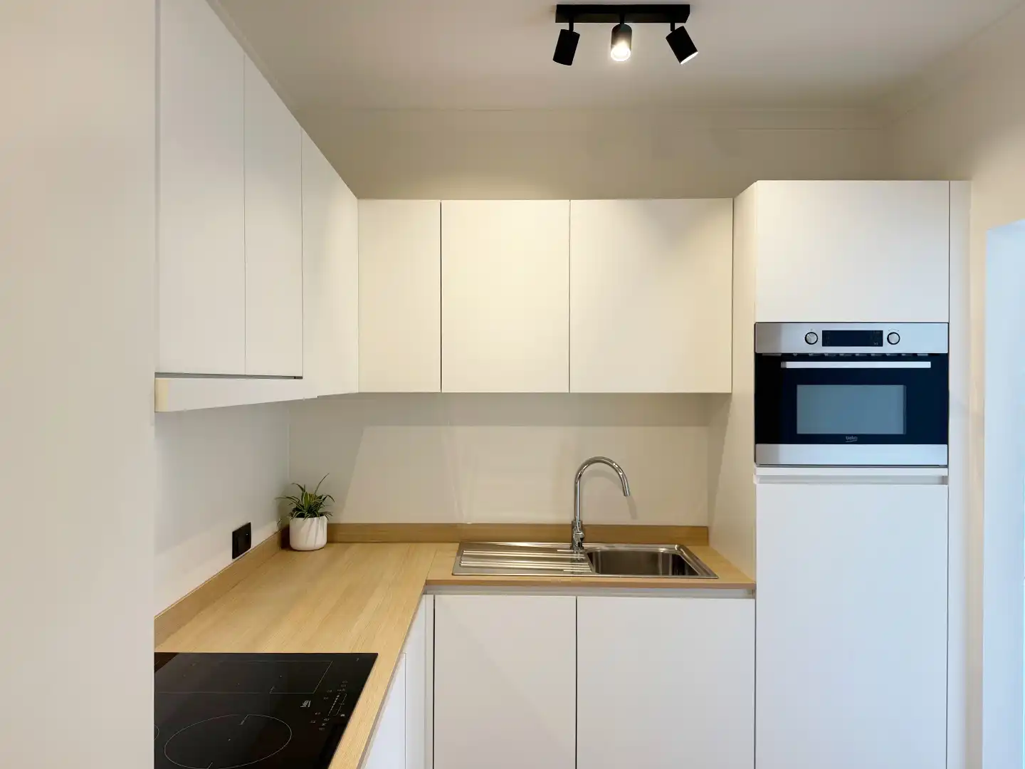 Appartement met zijdelings zeezicht te Nieuwpoort-Bad. foto 7