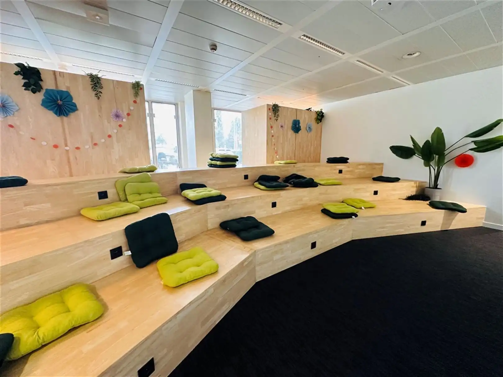 Kantoren aan op- en afrittencomplex Gent-Zuid vanaf ca 400m² tot ca 2.500 m² foto 16