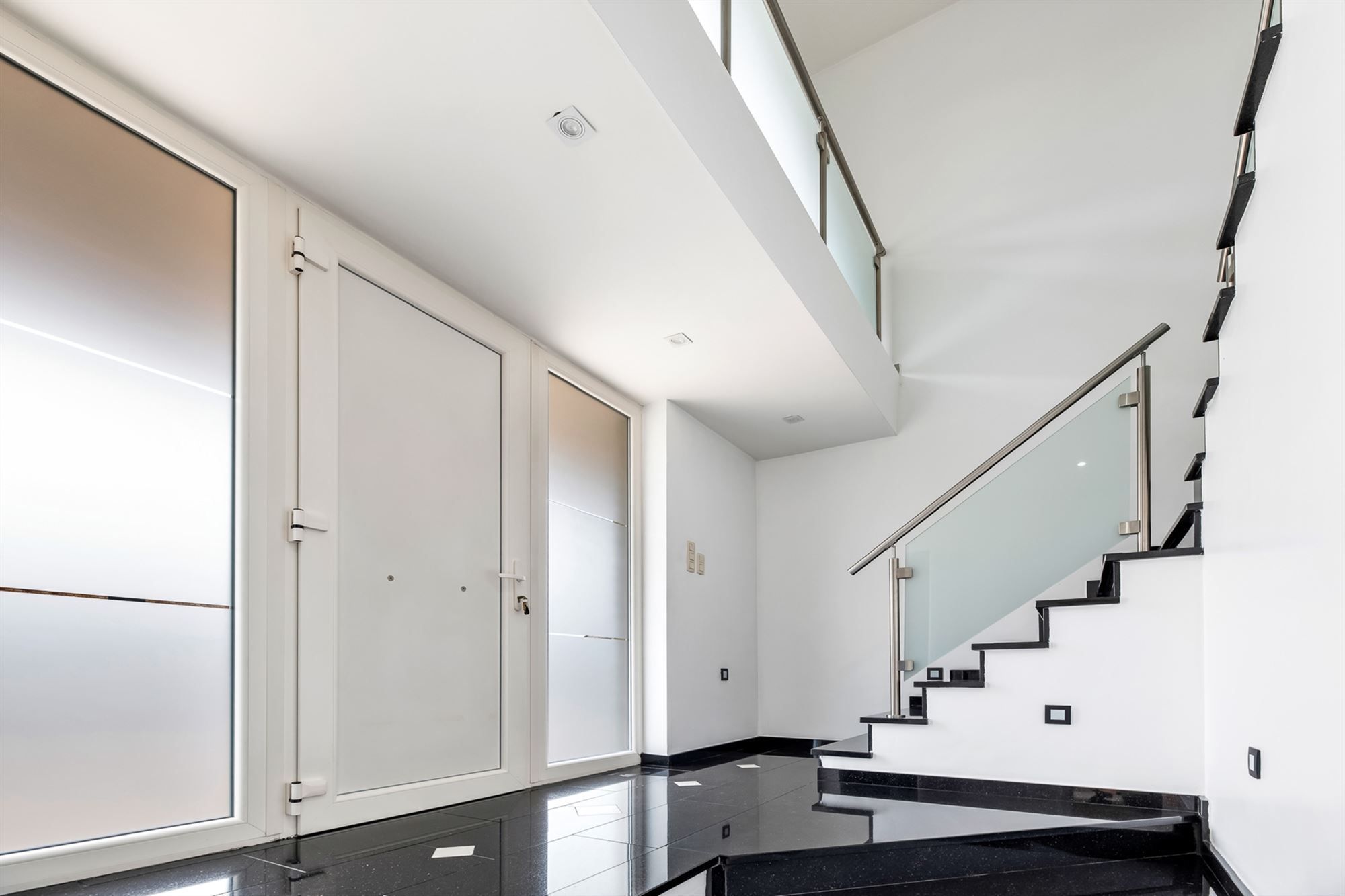 PERFECT ONDERHOUDEN EN ENERGIEZUINIGE WONING MET 4 SLAAPKAMERS UITERST RUSTIG GELEGEN TE BEVERLO foto 10