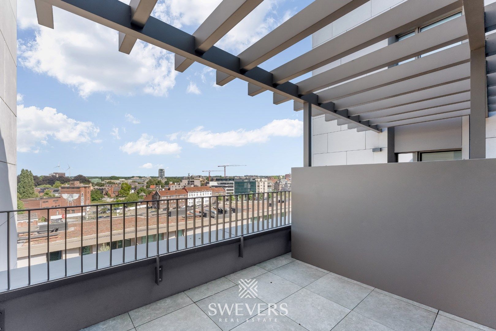 Luxueus instapklaar appartement met twee terrassen én parkeergarage in Quartier Blue foto 19