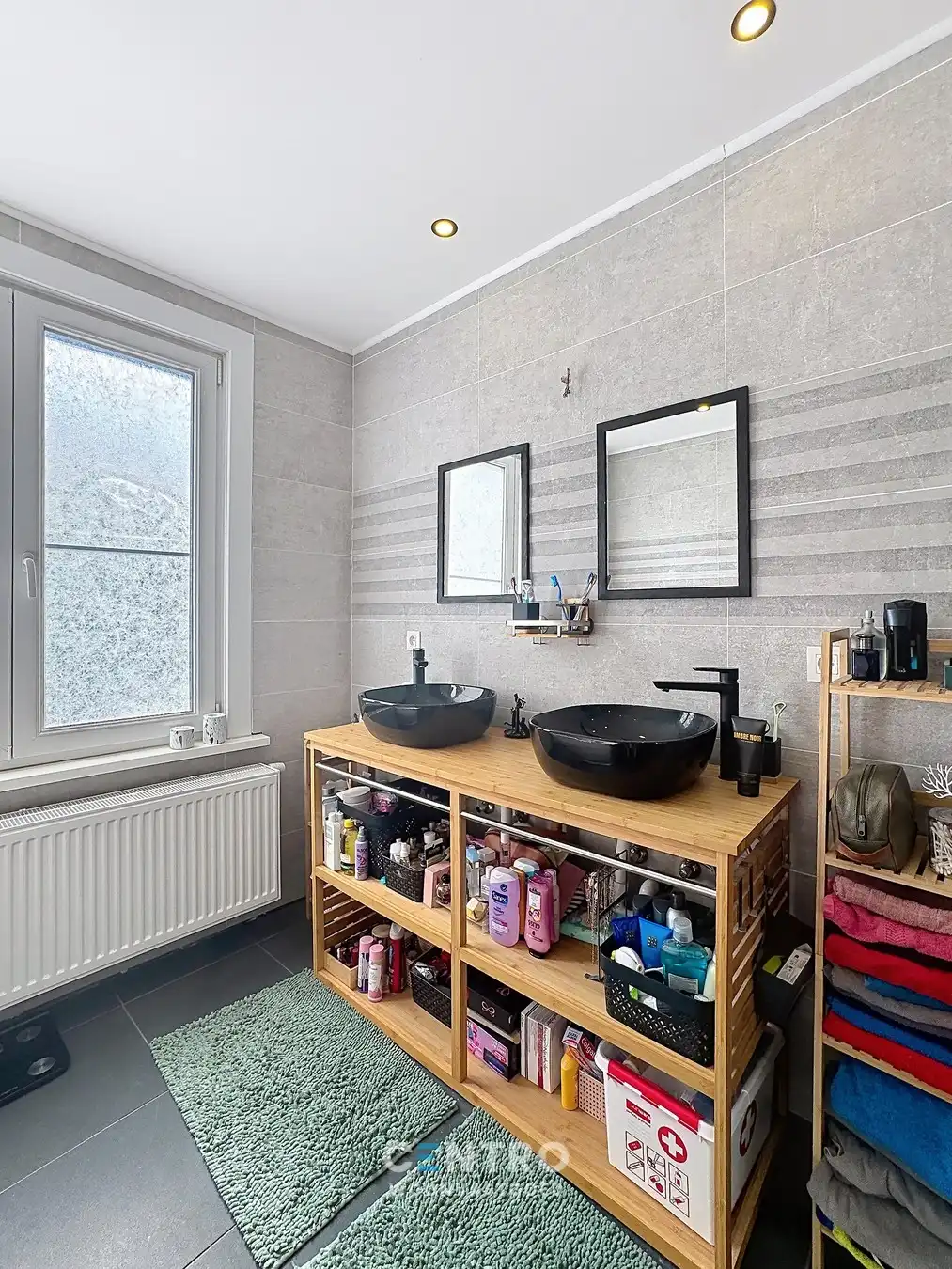 Recent (°2022) gerenoveerde woning met 4 slpks én ZUIDgerichte tuin! foto 10