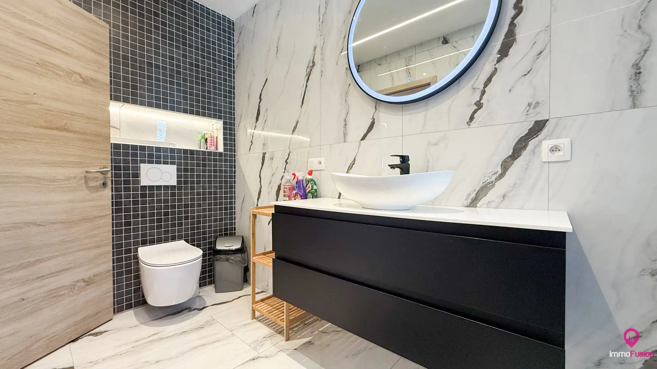 Instapklare woning met 5 slpks op riant perceel te Paal! foto 14