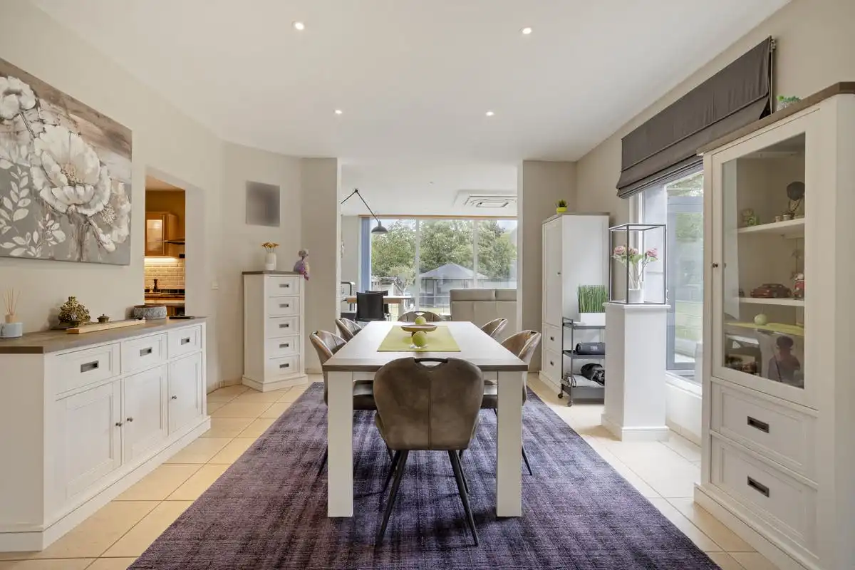 Patrimoniumvennootschap met een charmante villa en tuin foto 3