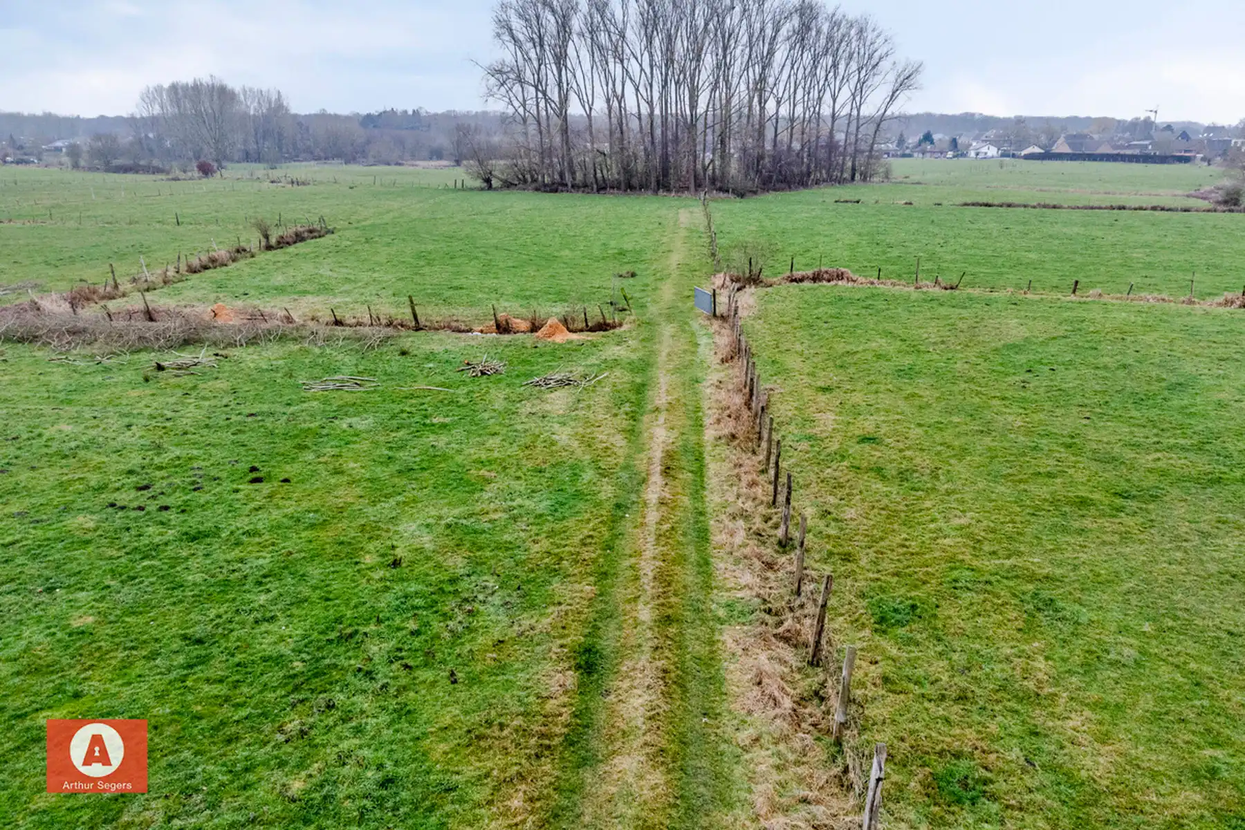 Weiland/Landbouwgrond van 137a - grens Buggenhout, Malderen foto 4