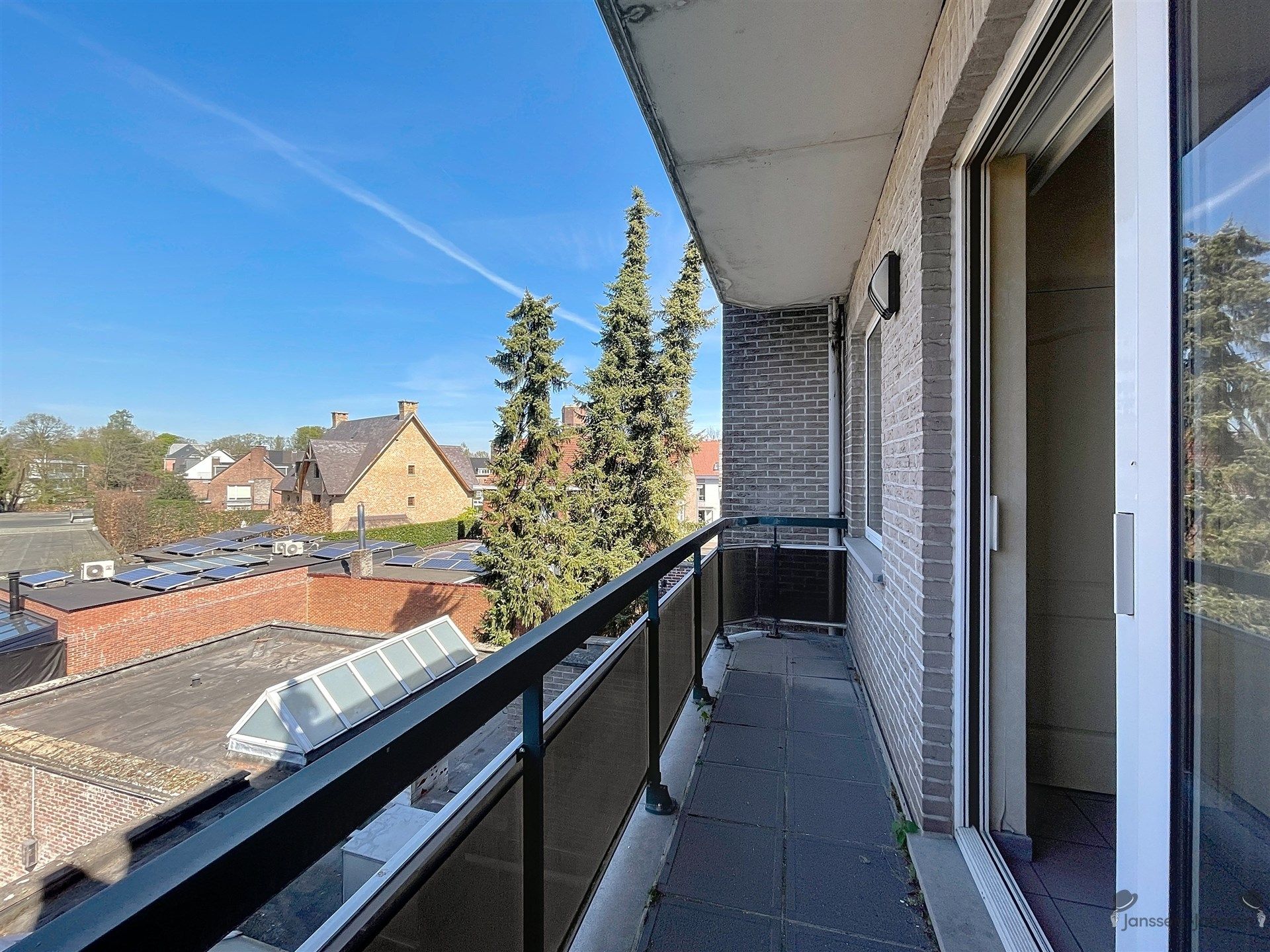 Appartement met terras op TOP locatie in het centrum van Brasschaat foto 6