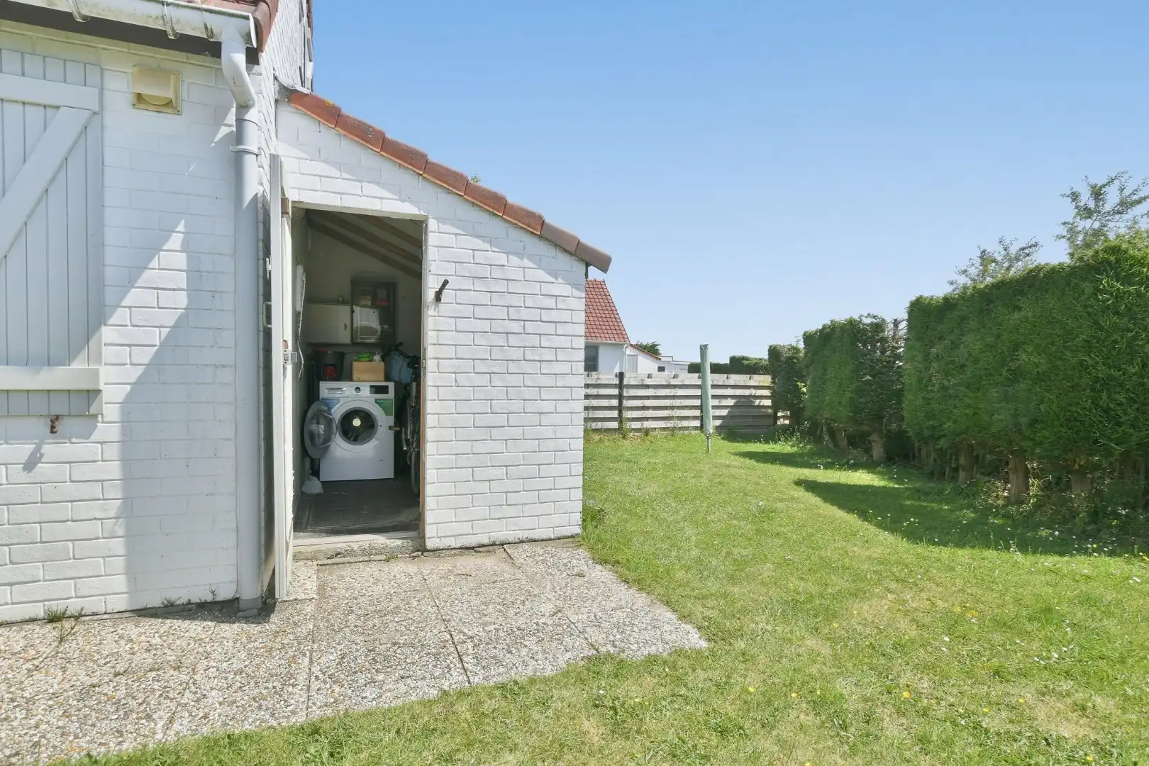 Charmant vissershuisje met 3 slaapkamers en prachtig open polderzicht foto 18