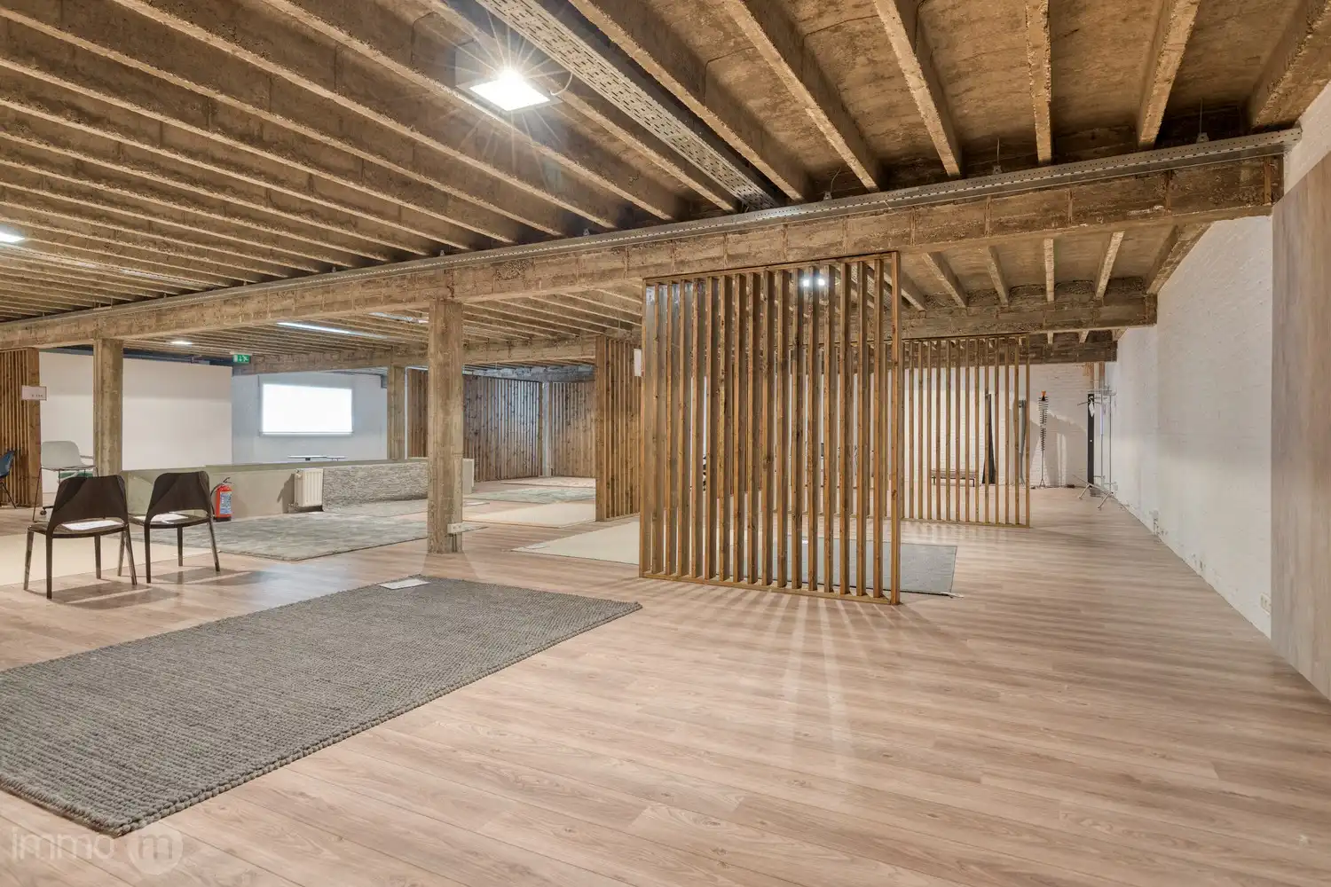 Zeer ruim handelspand van ca. 1.200 m² nabij station Leuven foto 28