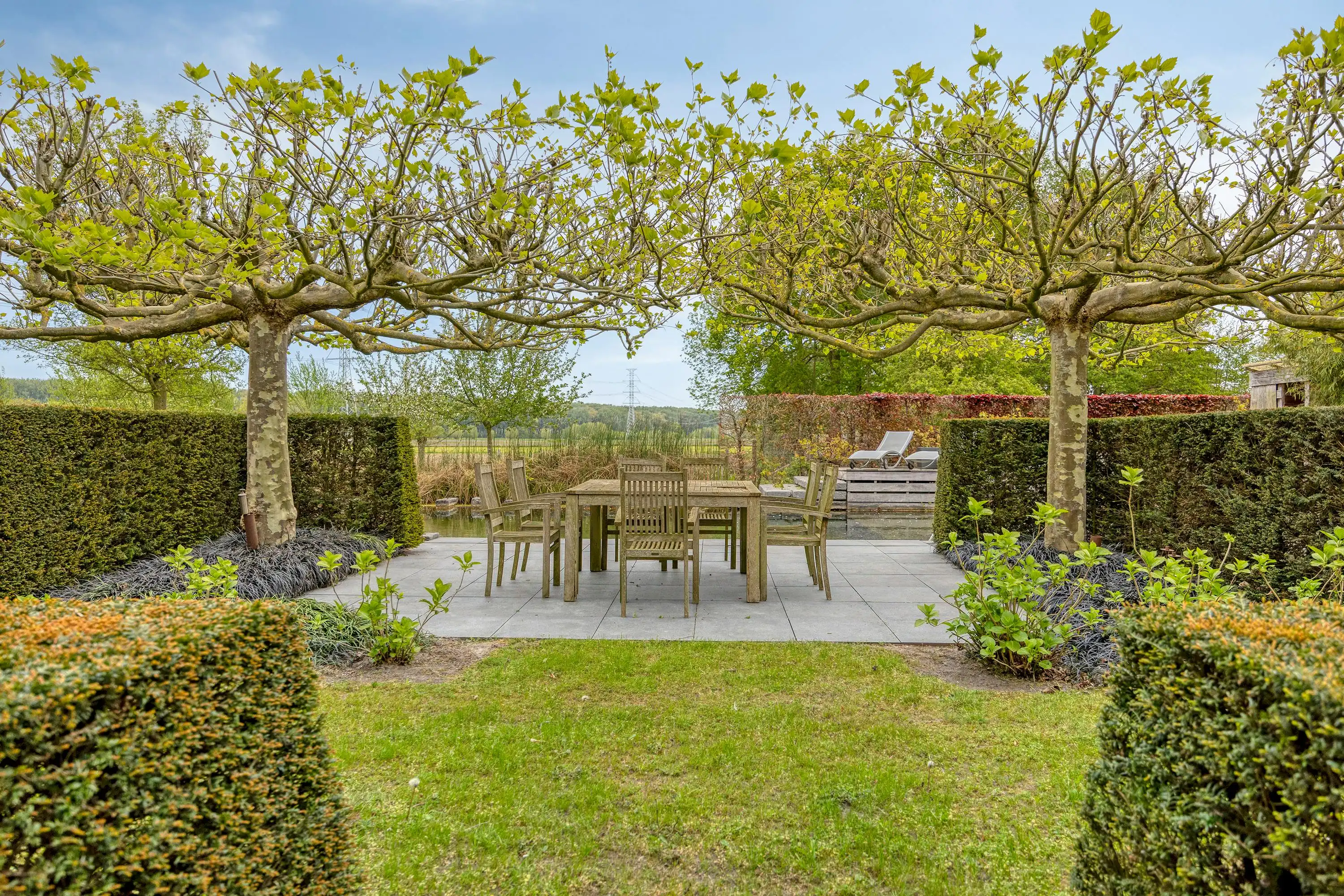 Vrijstaand huis met bijgebouw op perceel van 4012m² te Moerkerke foto 7