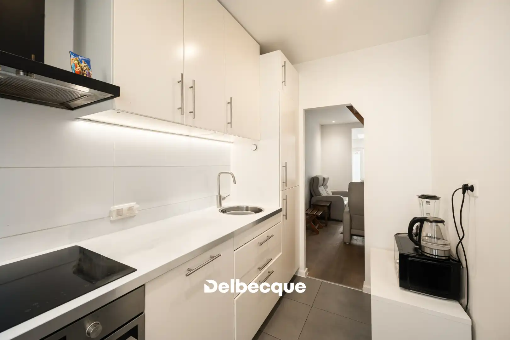 Instapklare rijwoning met 3 slaapkamers in Centrum Brugge foto 8