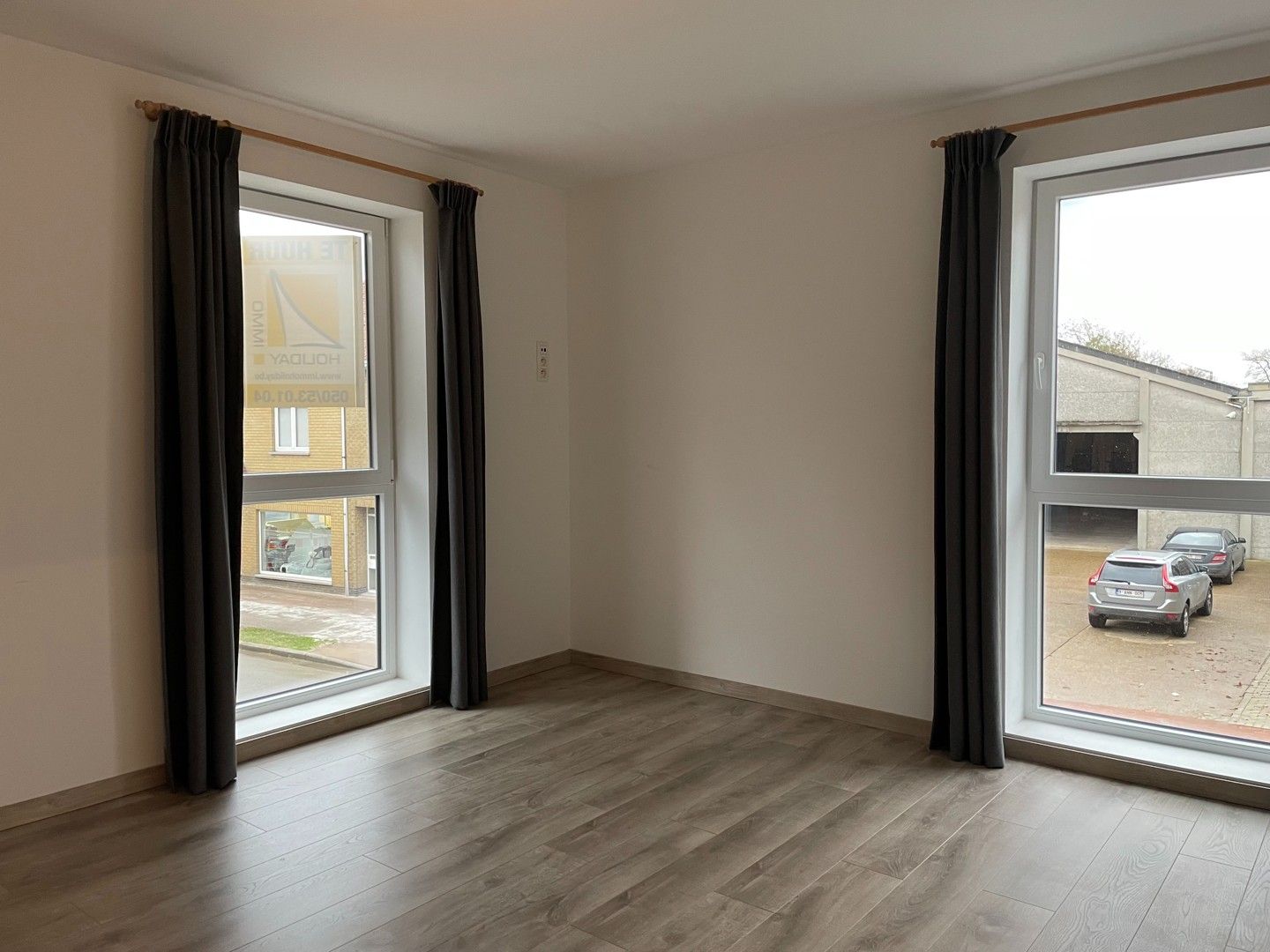 Recent en verzorgde hoekwoning met 2 parkeerplaatsen en garage foto 13