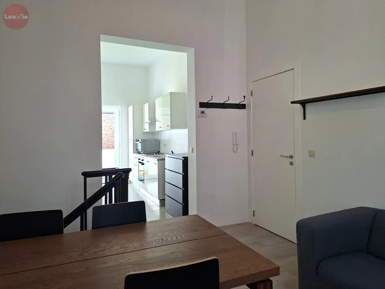Instapklaar 1-slaapkamerappartement met tuin in het stadscentrum foto 5