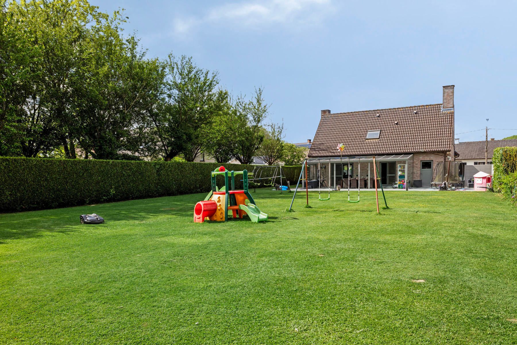 Charmante energiezuinige woning met grote tuin te Saintes foto 22