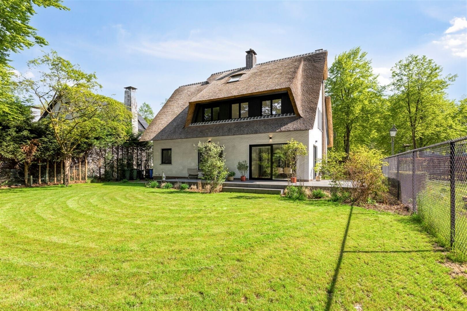 Exclusieve charmevilla op 800m², gerenoveerd, 4 slpk 3 bk  foto 28