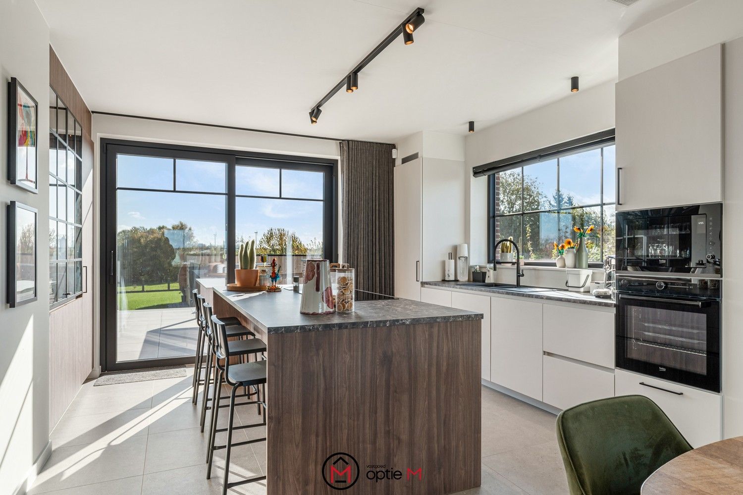 Prachtige woning met inpandige studio te koop in Riemst, Val-meer. foto 9