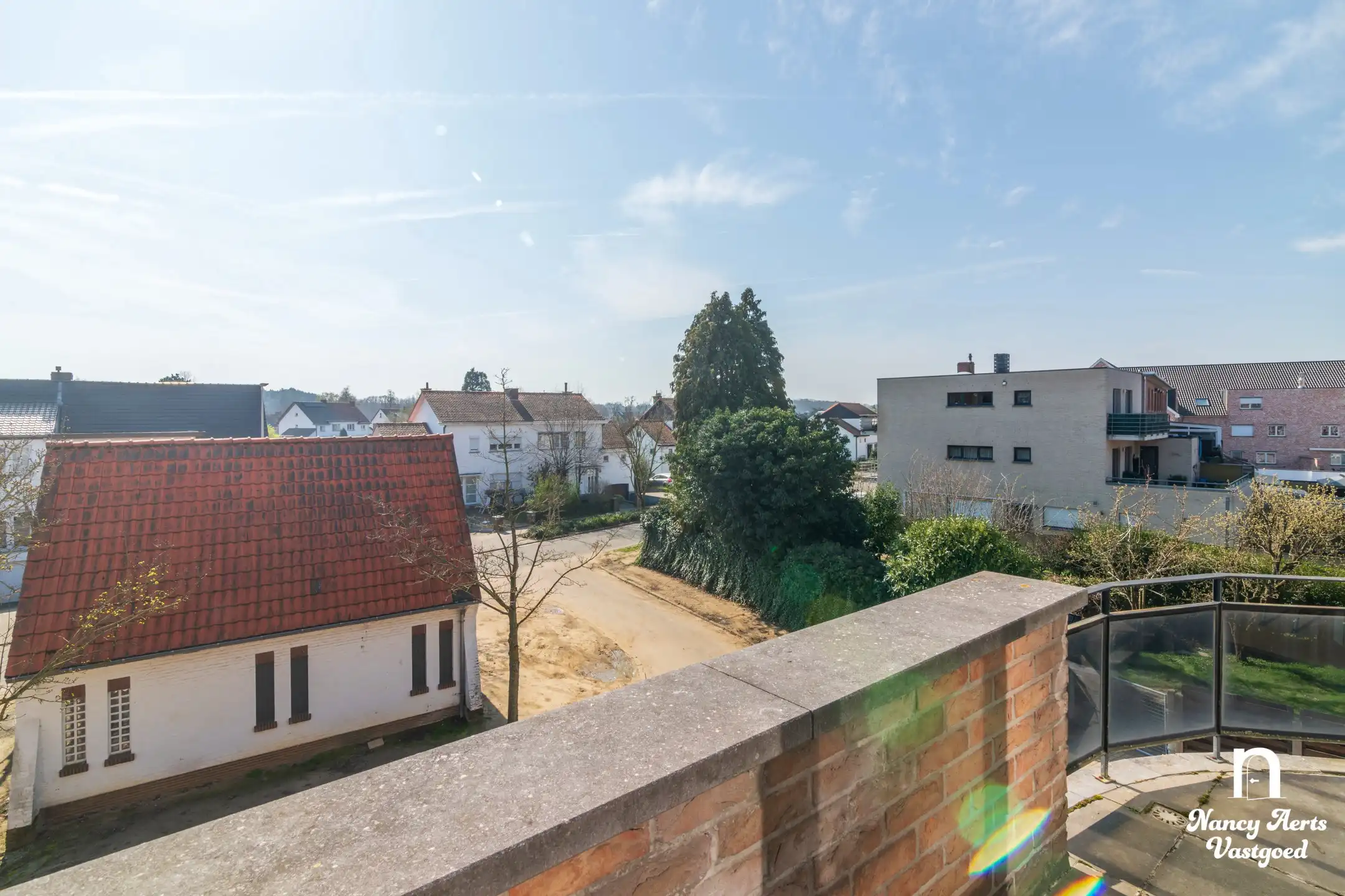 Ruim, lichtrijk appartement met zonnig terras in hartje Paal foto 12