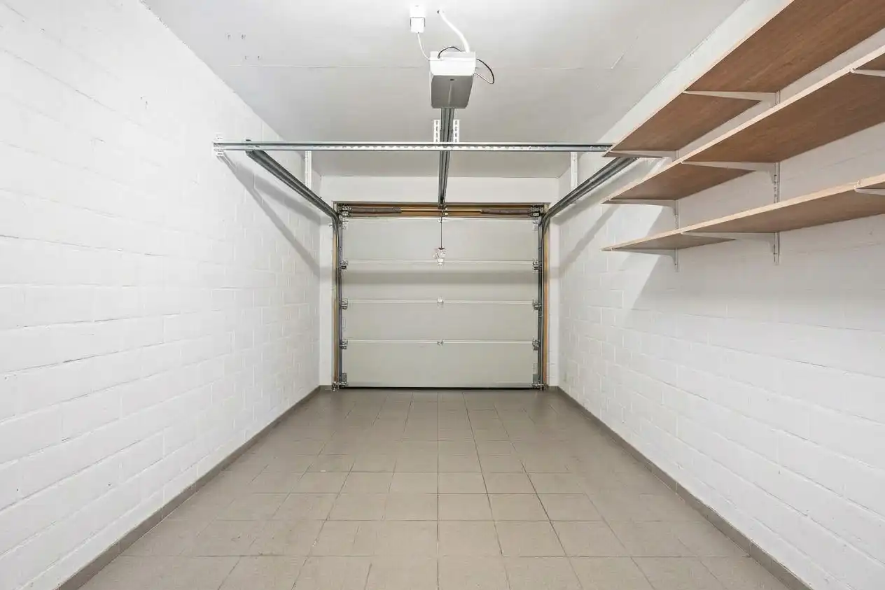 Instapklare halfopen bebouwing met 3 slaapkamers foto 6