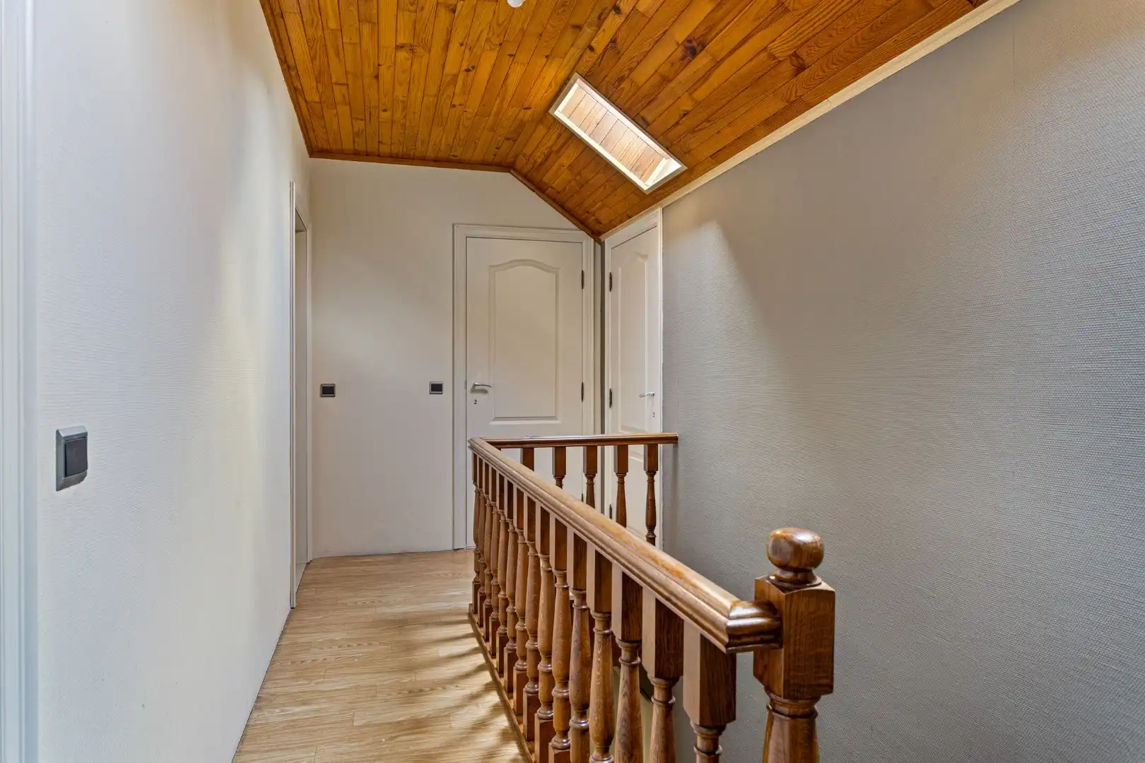 Onderkelderde woning met 4 slpks op 899 m² in een doodlopende straat te OLV Olen ! foto 24
