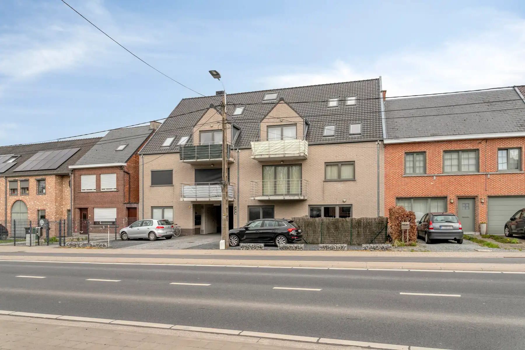 TE KOOP - gelijkvloers appartement met aparte ingang  foto 15