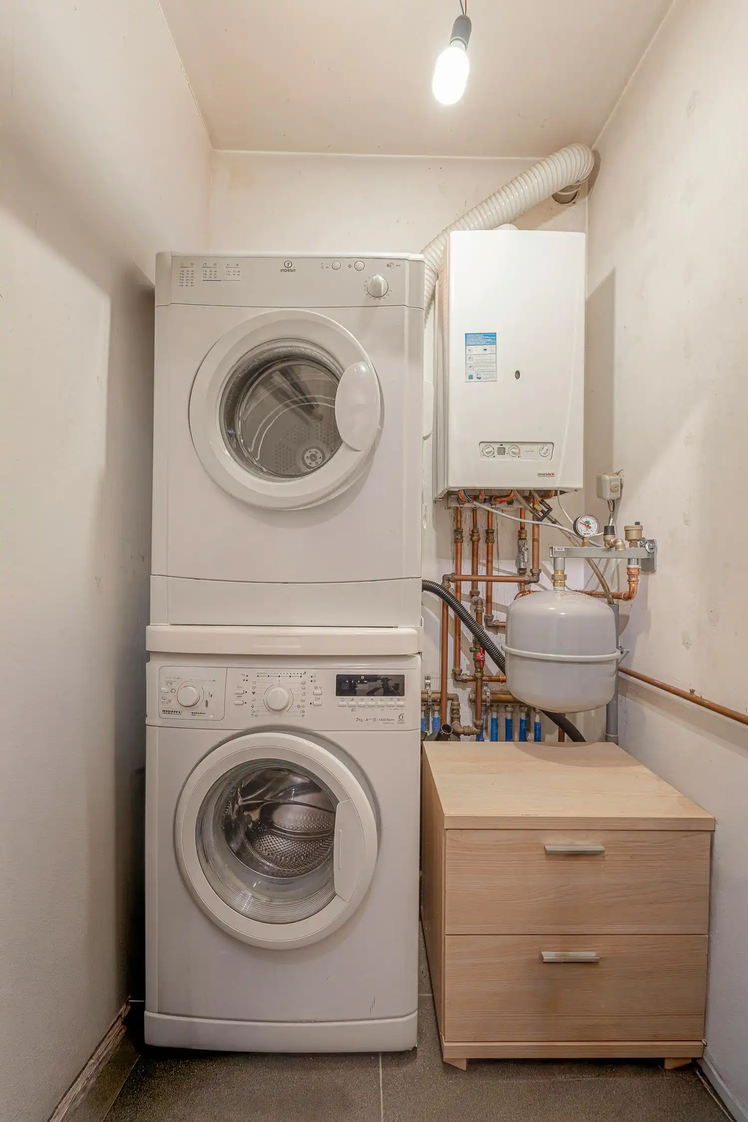 Gelijkvloers appartement met 2 slaapkamers foto 12