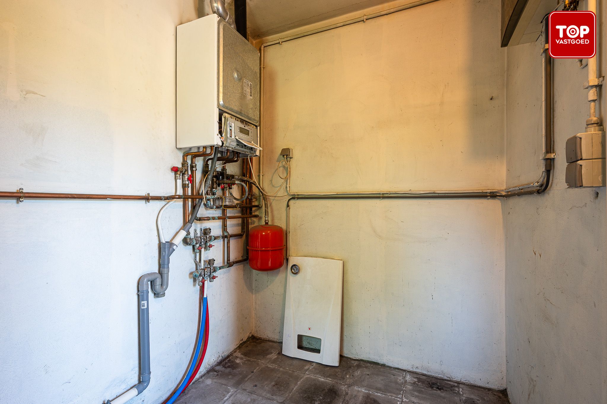 HOB met 3 slaapkamers en prachtige tuin foto 29