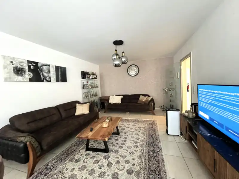 Centrum gelegen app. met 2 slpkms en garage foto 9