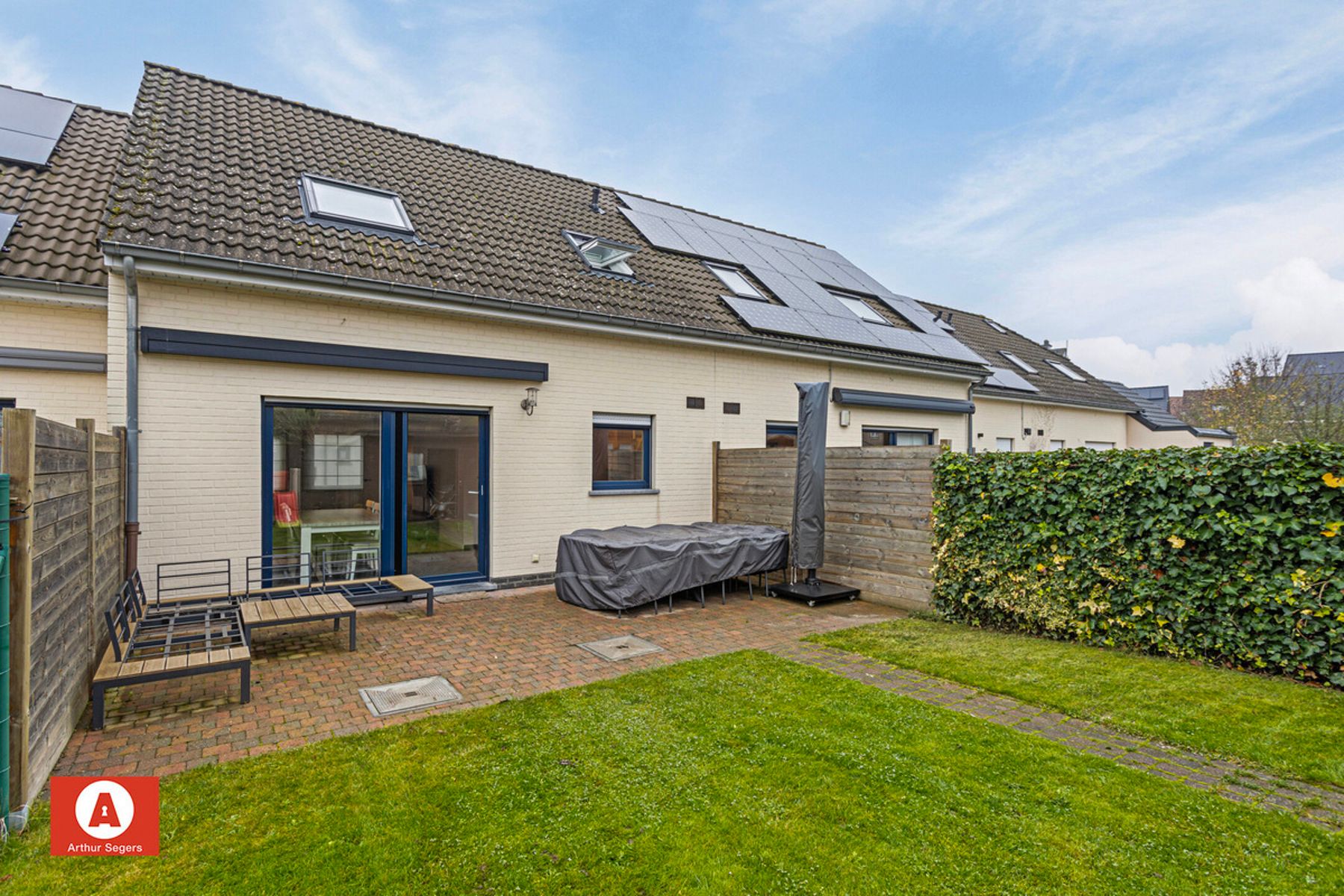 Instapklare woning met 3 slaapk. en ZW tuin op toplocatie foto 22