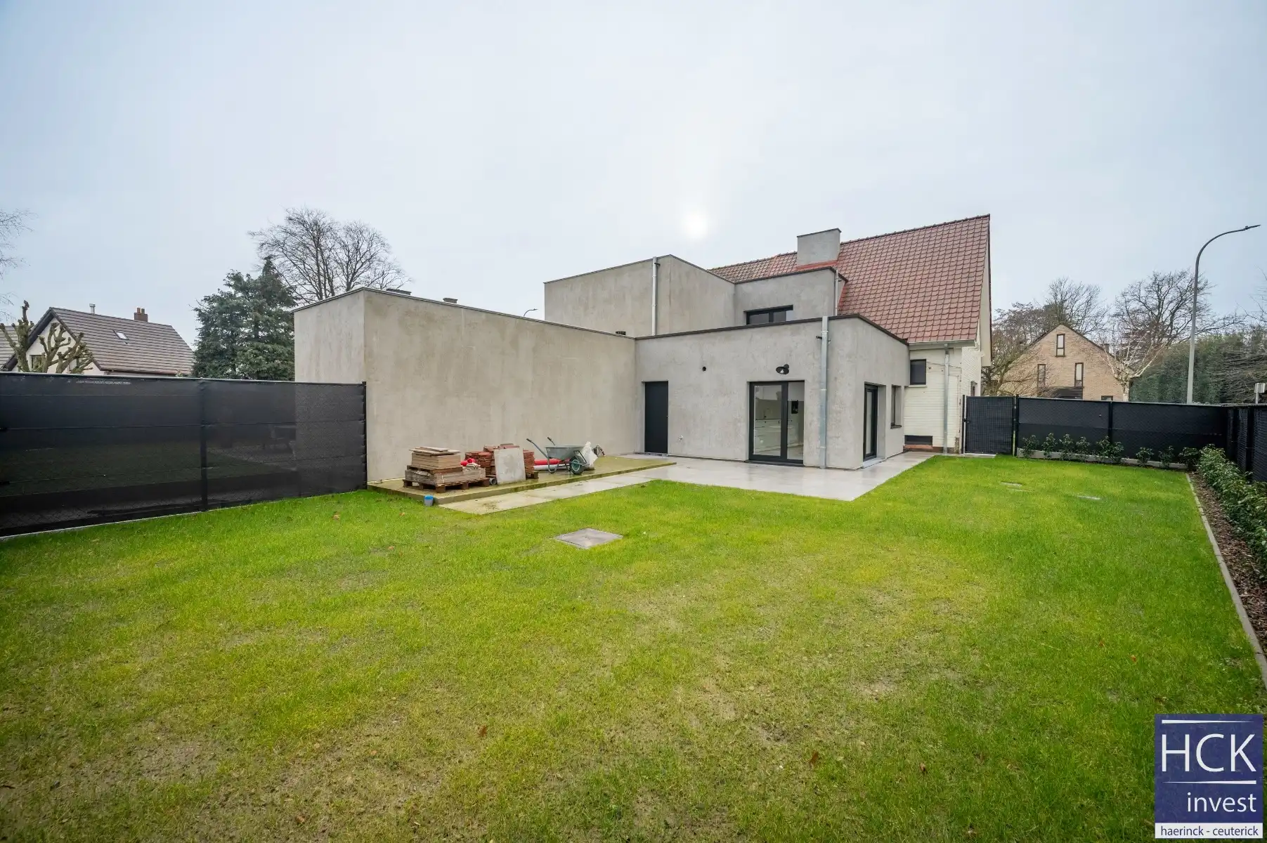 WAREGEM - Totaal gerenoveerde woning met 3 SLPK in residentiële omgeving foto 8