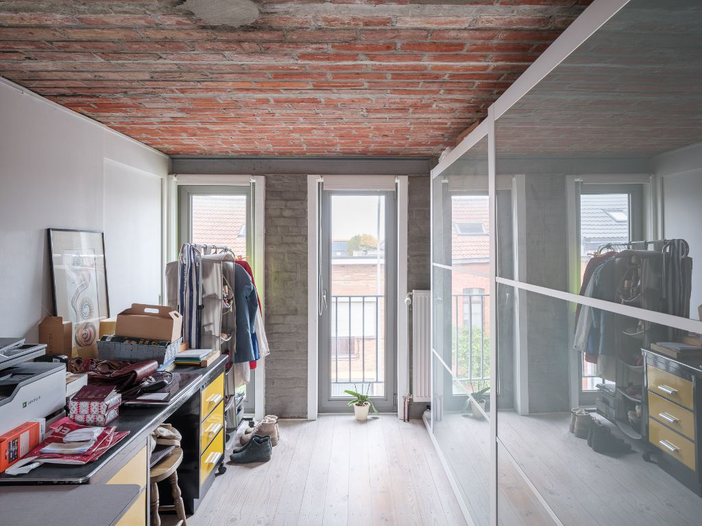 Sint-Amandsberg. Op te frissen directeurswoning met bijhorend magazijn en afzonderlijke loft op een boogscheut van het centrum van Gent. foto 28