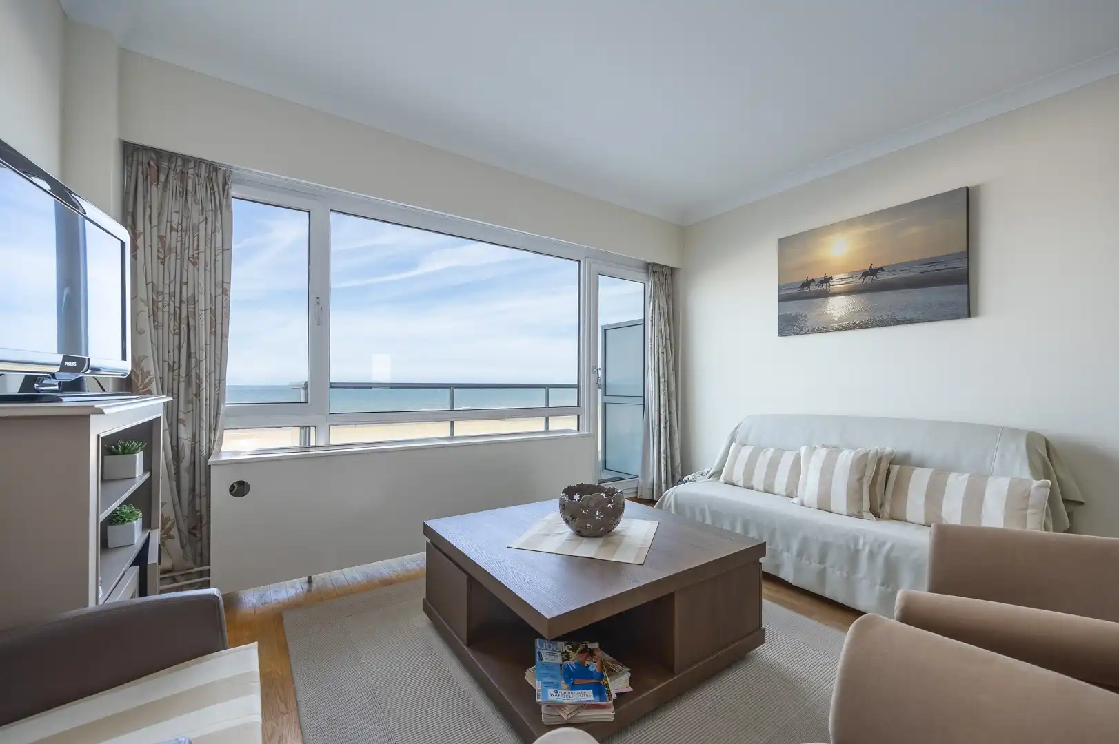 Appartement te koop foto {{pictureIndex}}