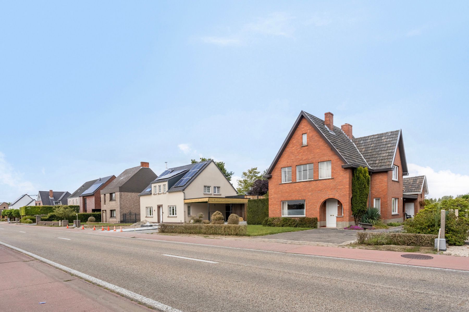 CHARMANTE, TE RENOVEREN GEZINSWONING OP EEN LEUK PERCEEL IN ALKEN (TERKOEST) foto 3