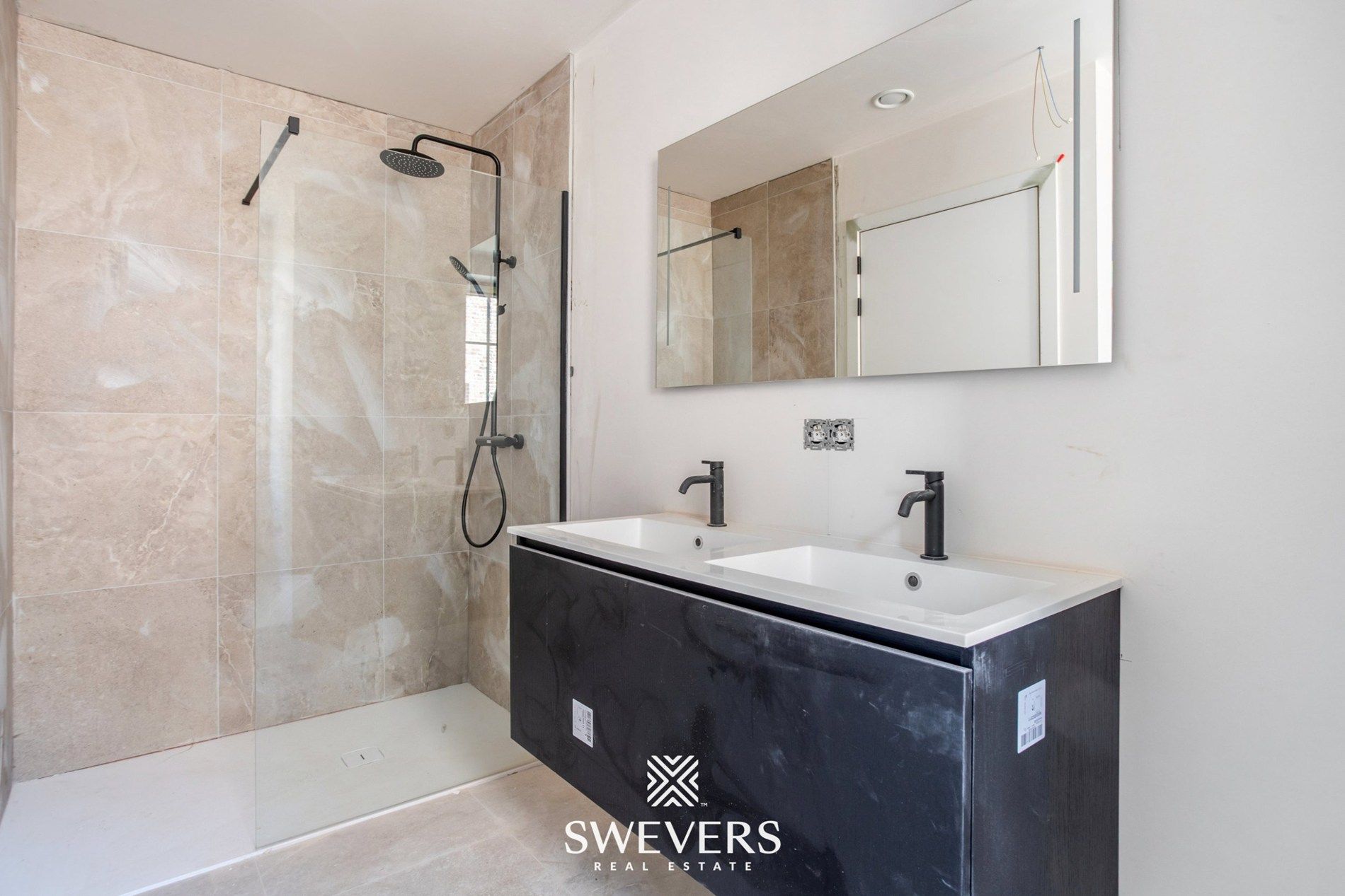 Instapklare nieuwbouw in Beringen: modern, ruim en energiezuinig! foto 18