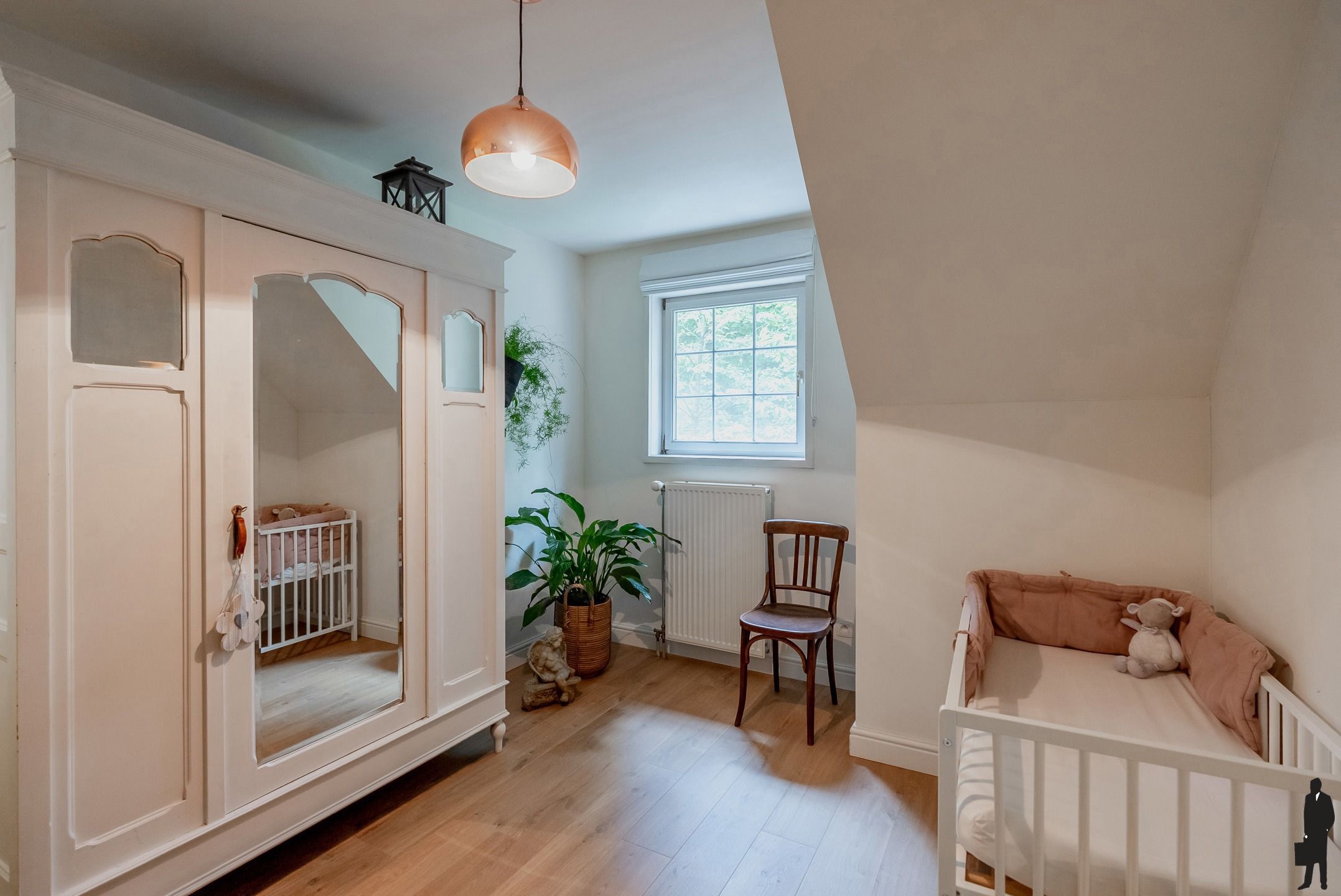 Exclusieve villa met zwemvijver op 2.543 m² foto 46