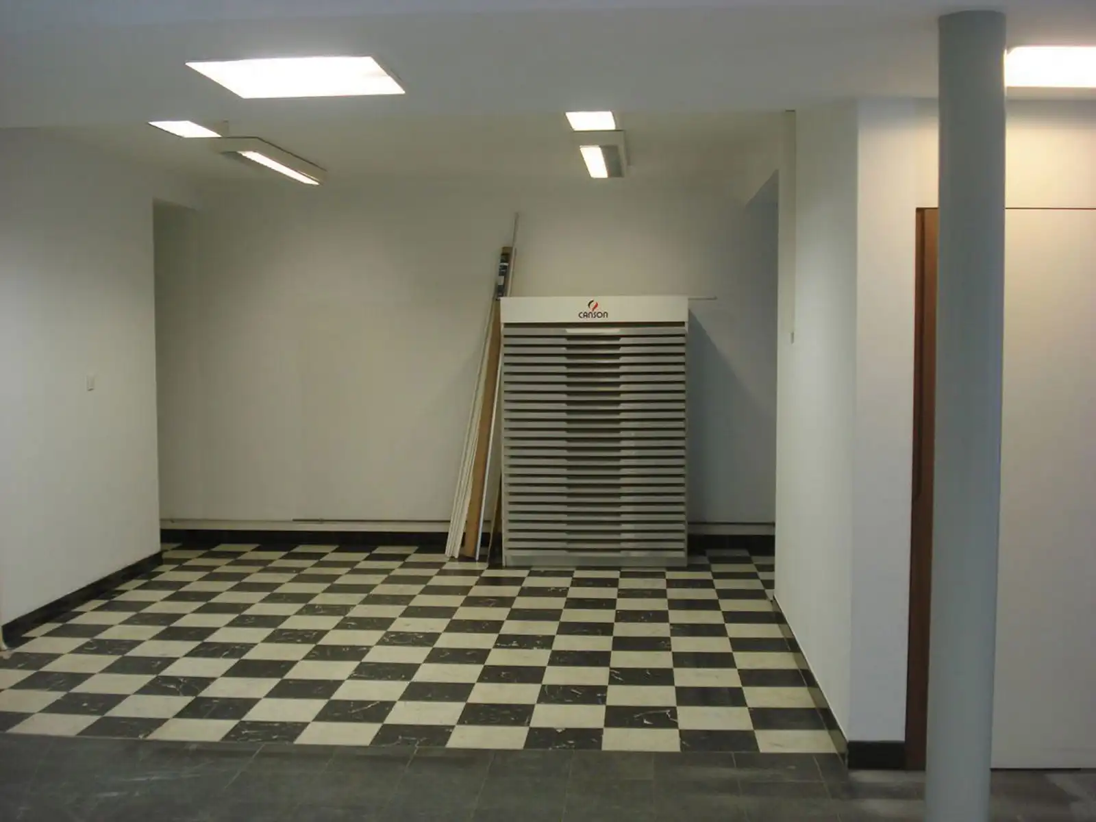 Ruime halfopen woning met tal van mogelijkheden foto 8