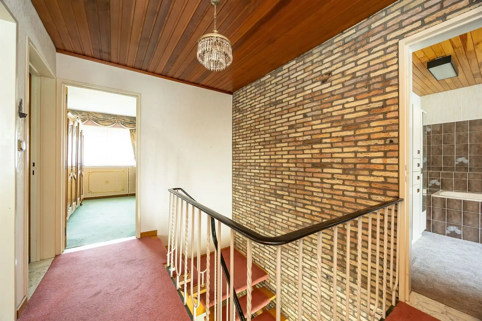 Karaktervolle villa op prachtig perceel van 1.063 m² in residentieel Schoten foto 12