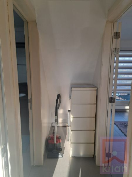 PRACHTIGE RECENTE DUPLEX 3 SLPK MET GARAGE foto 10