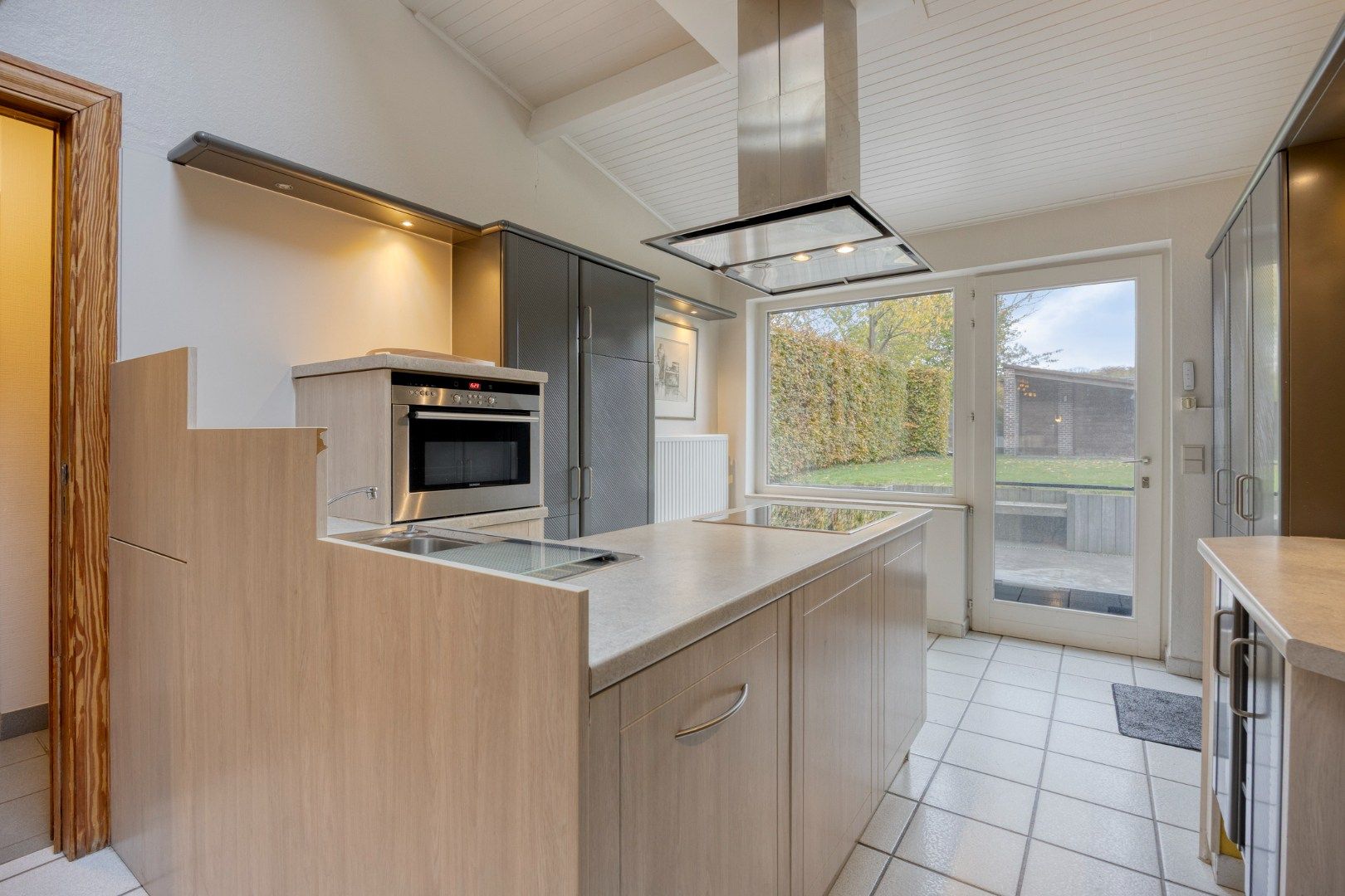 Instapklare woning met 5 slaapkamers, tuin, terras en garage in Kessel-Lo – EPC 329 kWh/m² - bewoonbare opp. 186 m² foto 9