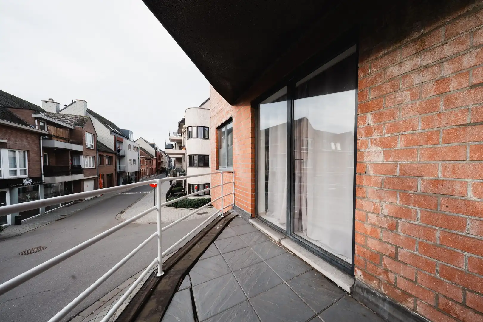 1-kamerappartement met terras in hartje van Bornem. foto 19