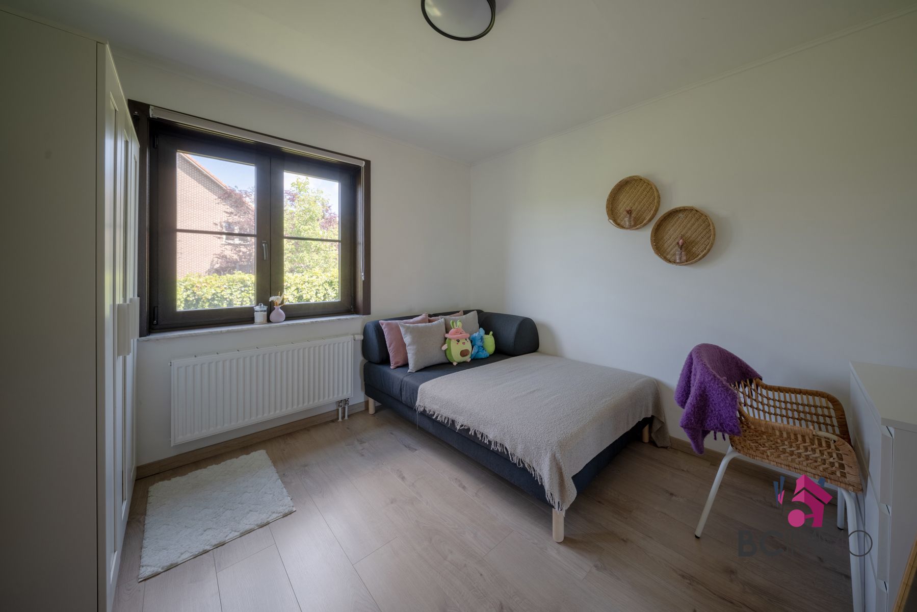 Gerenoveerde gelijkvloerse woning met 3 slaapkamers foto 12