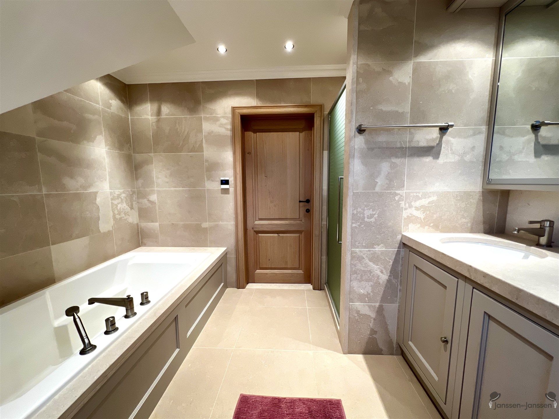 Statige villa in oase van rust foto 17