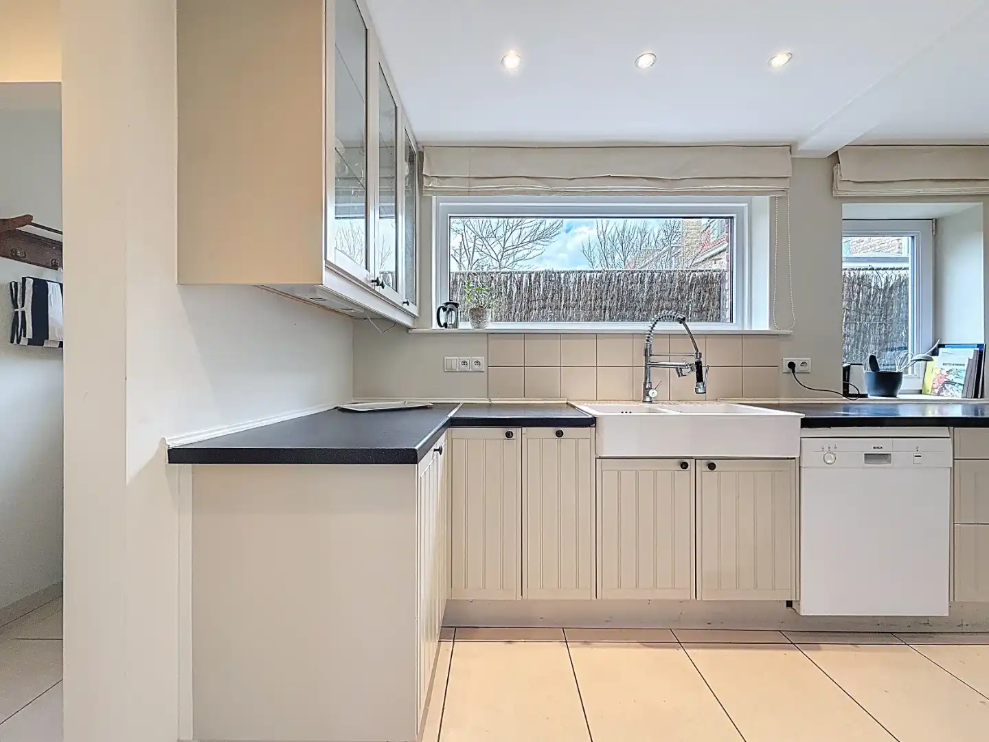 Ruime woning in de Simli-wijk op wandelafstand van zee foto 4