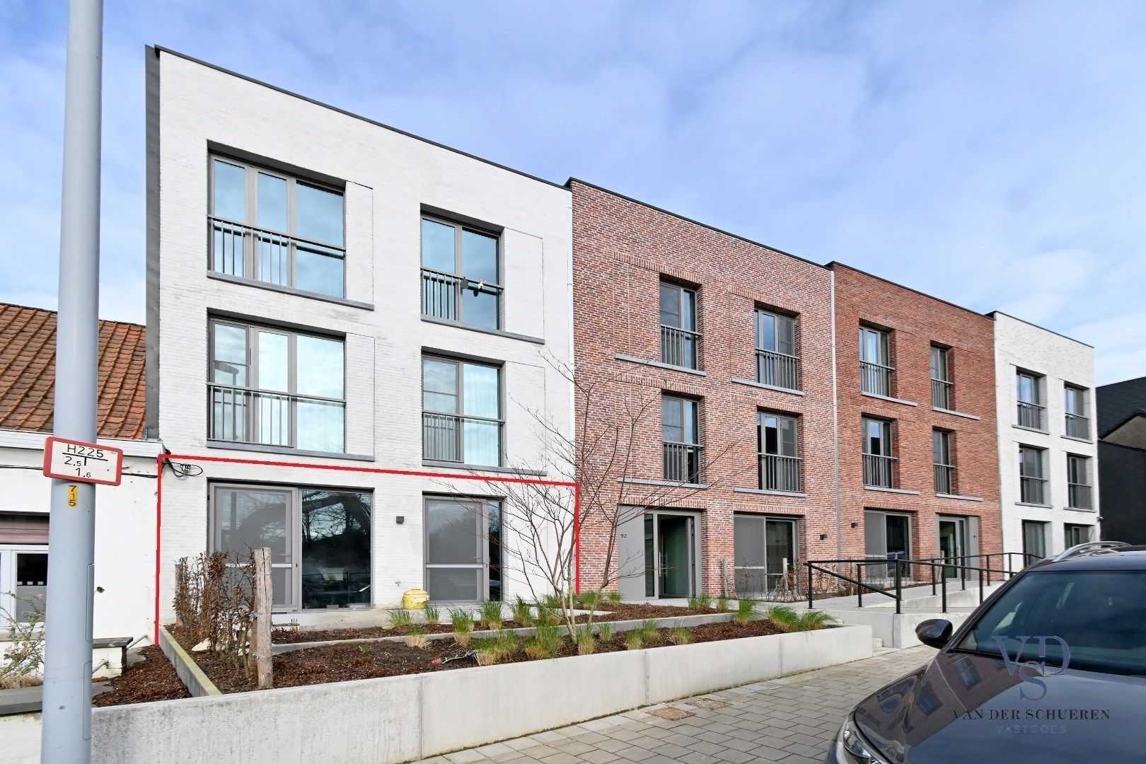 Gelijkvloers appartement met 2 terrassen. foto 25