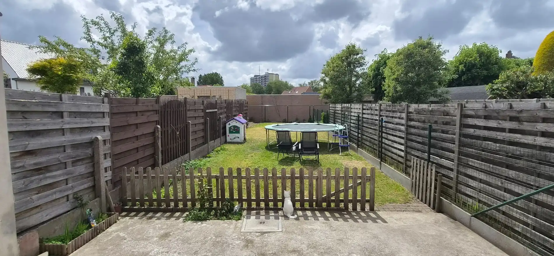 Sint Michiels: Bel-etage woning met 3 slpk en grote tuin foto 3