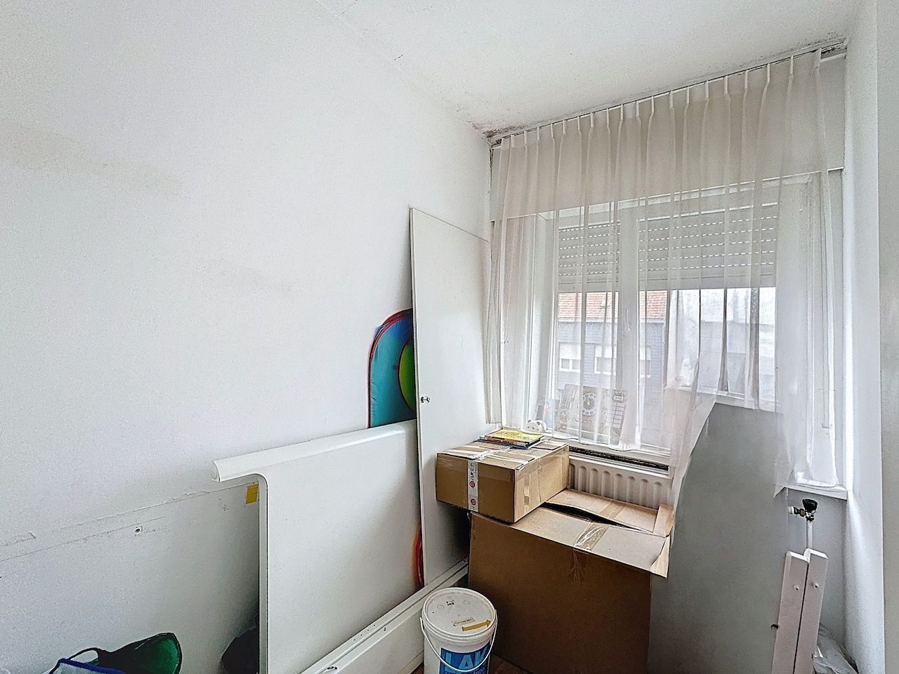 Zeer aangenaam gelegen, praktische gezinswoning met voortuintje in het dorp van Heist foto 21