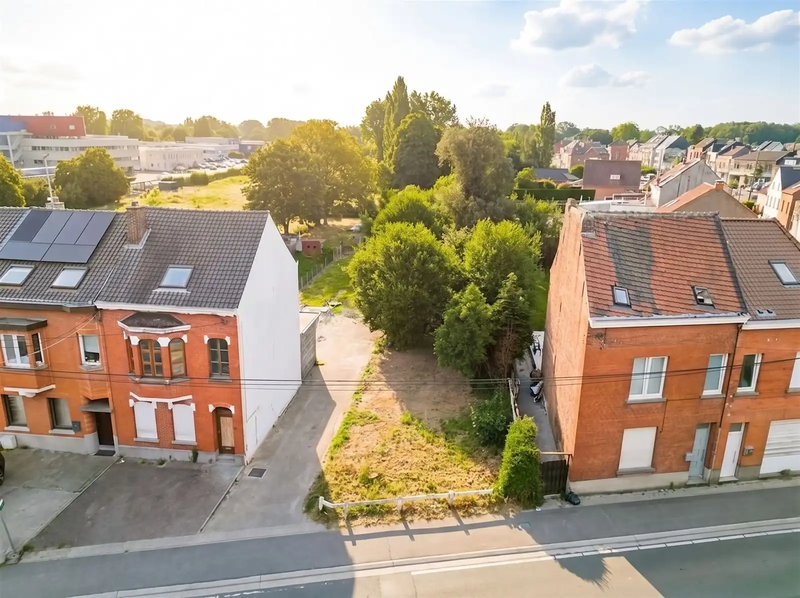 Bouwgrond op toplocatie foto {{pictureIndex}}